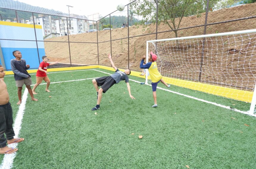 Praça Lamartine no Jardim Santo André - Alex Cavanha/PSA