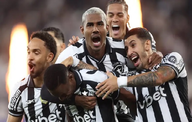 Botafogo vence Bahia pelo Campeonato Brasileiro