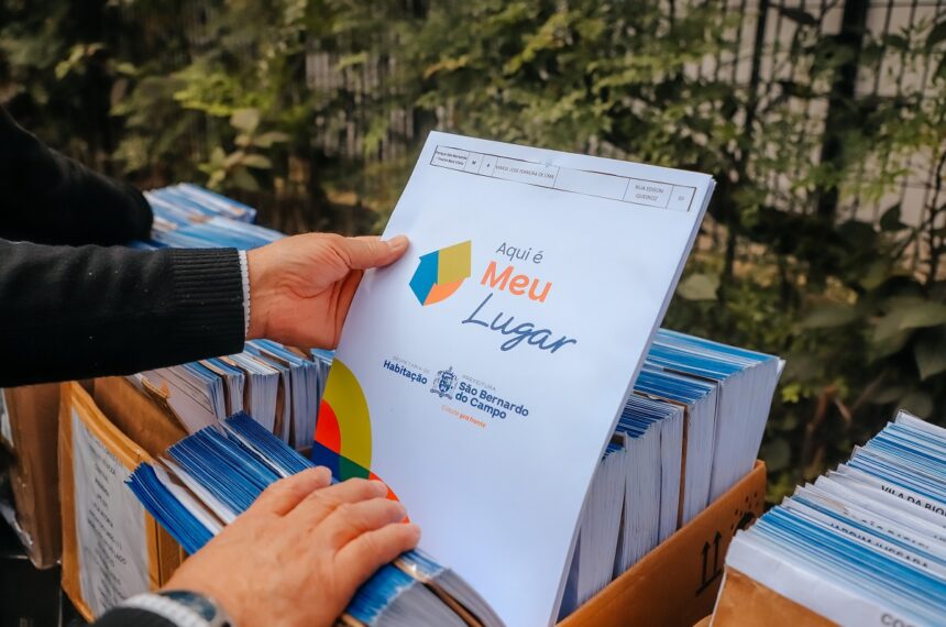 Caravana da Regularização Fundiária no Alvarenga, em São Bernardo - Igor Cotrim/PMSBC