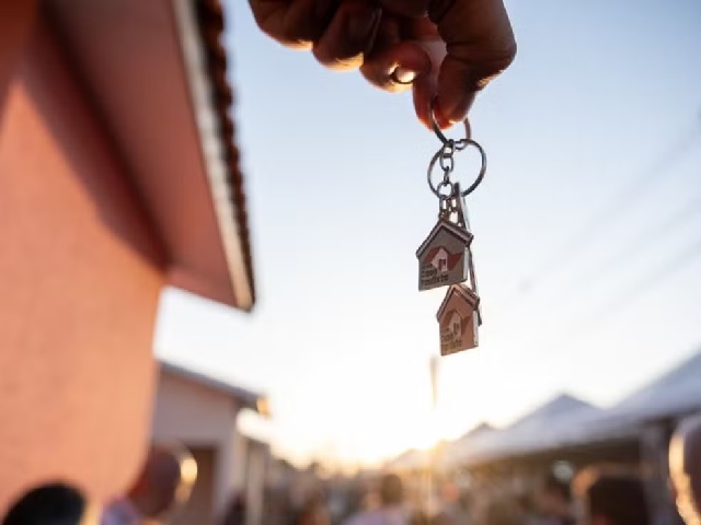 CDHU oferece nova forma de parcelamento sem reajuste de parcelas.