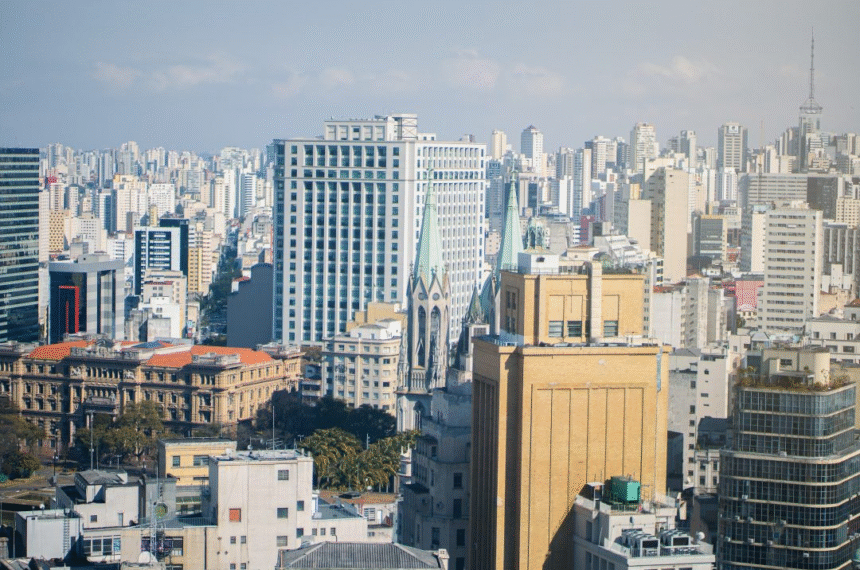 Violência em condomínios - Reprodução