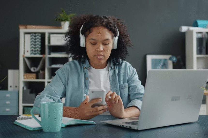 10% dos jovens recorrem à inteligência artificial para lidar com emoções