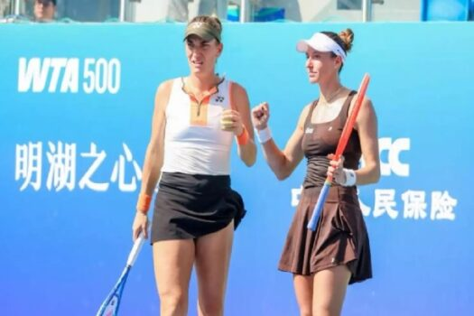 Campanha de Luisa Stefani e Timea Babos no WTA 500 - Divulgação