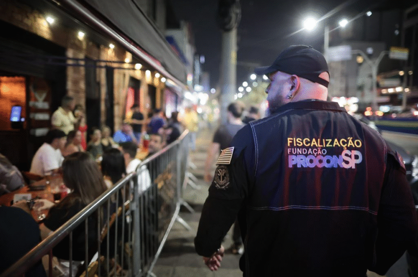 SP apreende mais de 7 mil garrafas de bebidas falsificadas