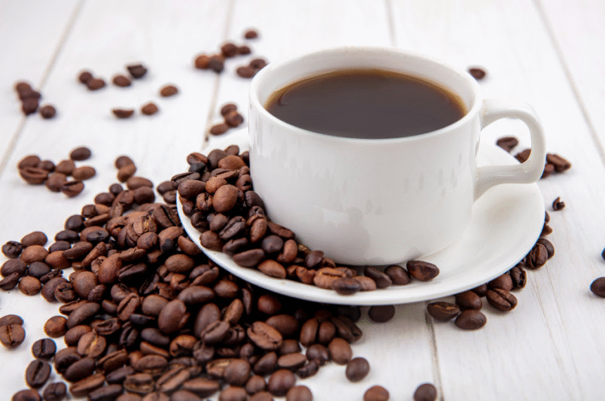  Exagerar no cafezinho pode prejudicar a saúde dos olhos. festival
