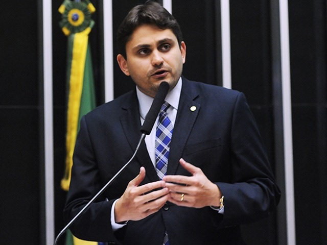 A proposta do deputado Juscelino Filho (União-MA) permitirá que contribuintes revisitem os valores de bens móveis e imóveis - Divulgação/Câmara dos Deputados