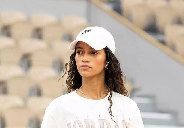 Rayssa Leal fica fora das finais na SLS de Paris