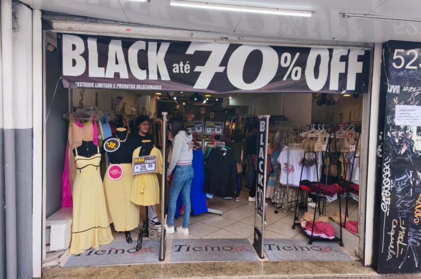 Procon Santo André orienta consumidores sobre compras na Black Friday