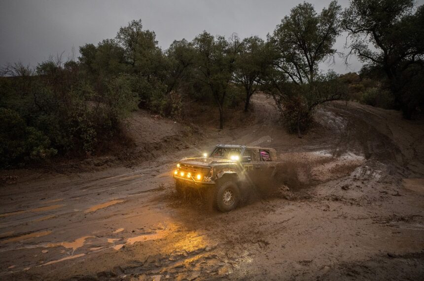Ford Bronco Raptor - Baja 1000 - Divulgação/Ford