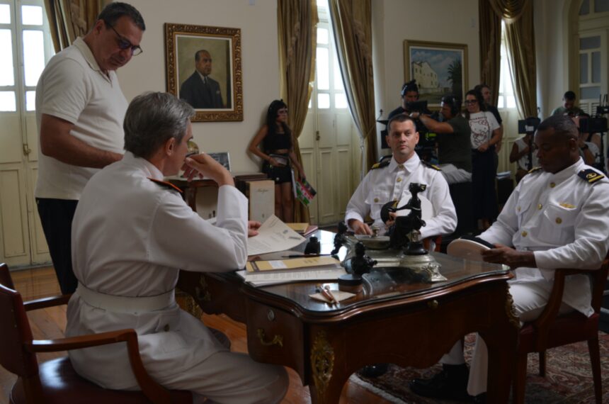 Corações Naufragados