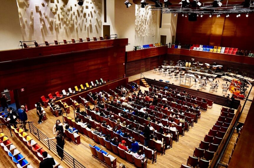 Teatro Baccarelli - Heliópolis