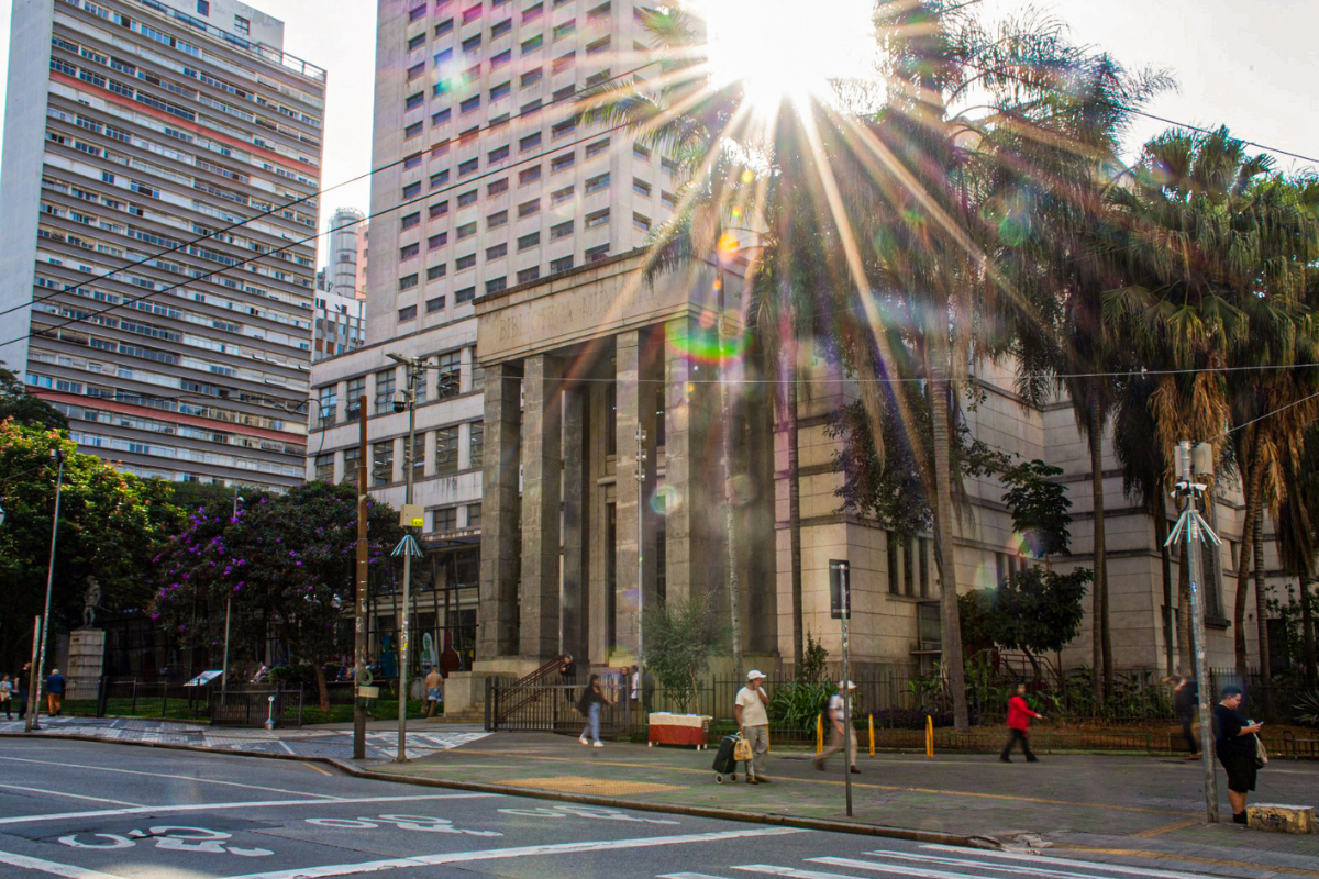 Prefeitura de SP celebra o samba feminino no centro