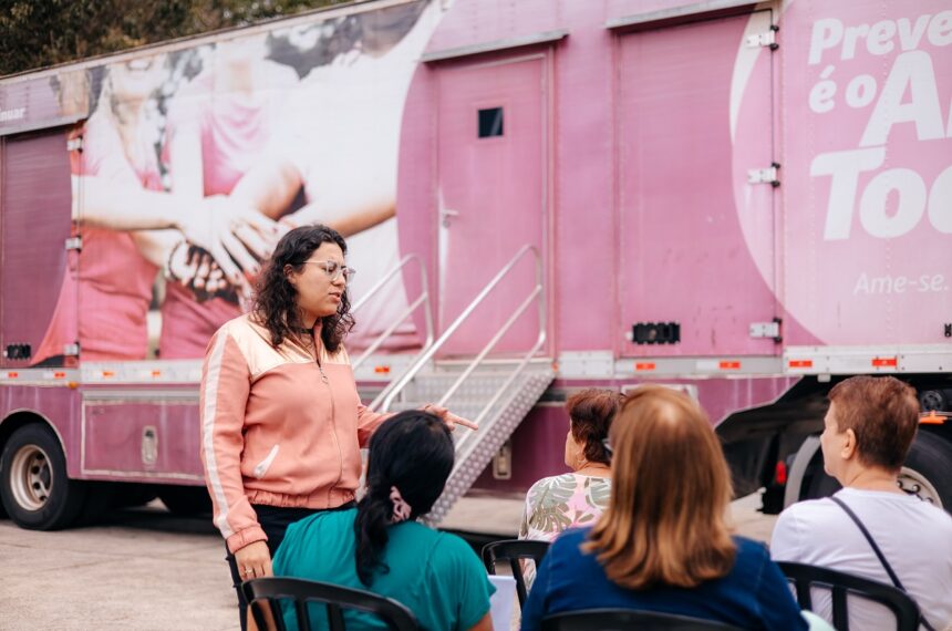 Carreta do Amor, uma unidade móvel especializada e cedida pelo renomado Hospital do Câncer de Barretos - Brenner Oliveira/PMSBC