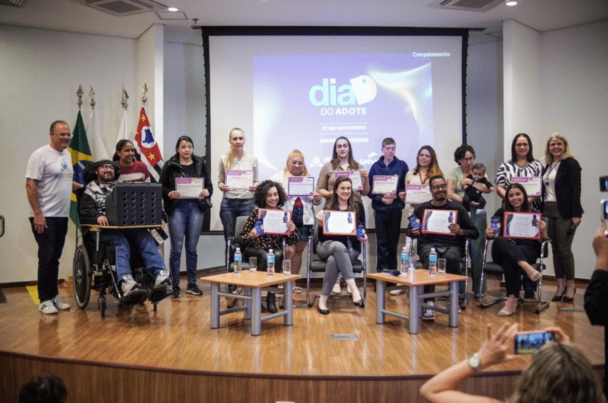 DIA do Do Adote um Cidadão - Prêmio Eu Faço a Diferença