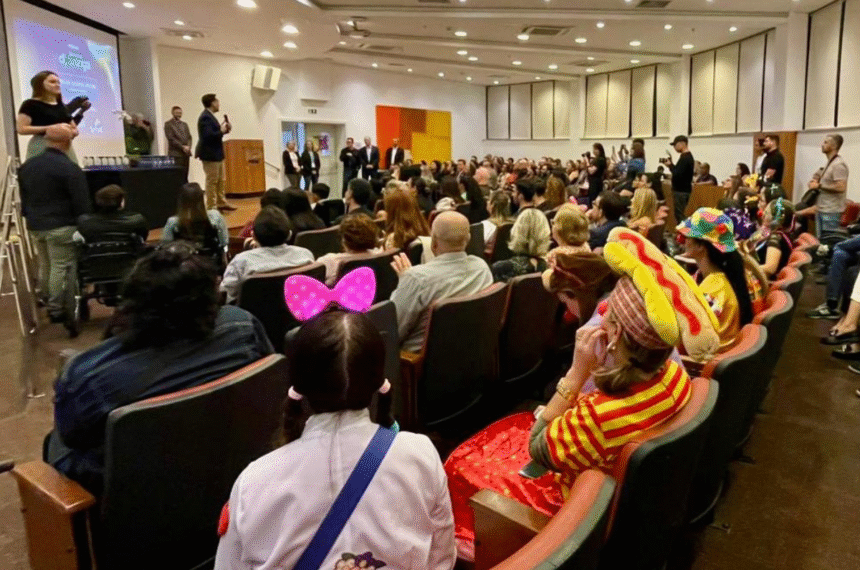 DIA do Do Adote um Cidadão - Prêmio Eu Faço a Diferença