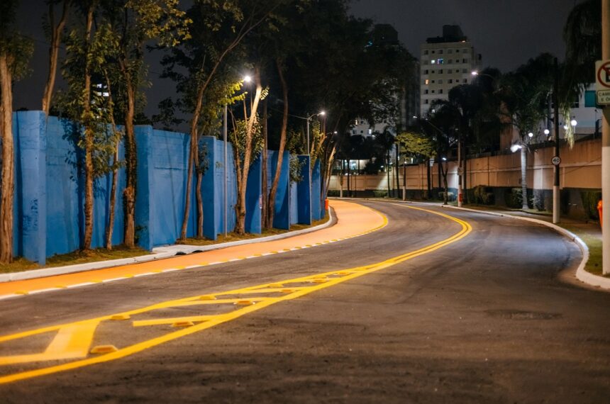 Jardim Borborema, na região do Taboão, recebe novo pacote de iluminação com tecnologia LED - Brenner Oliveira/PMSBC