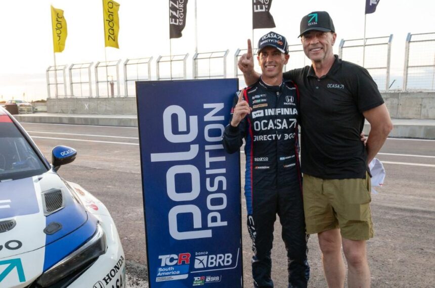 Leonel Pernía conquistou a pole inédita do TCR no Autódromo Internacional do MT - Luis França/Vicar