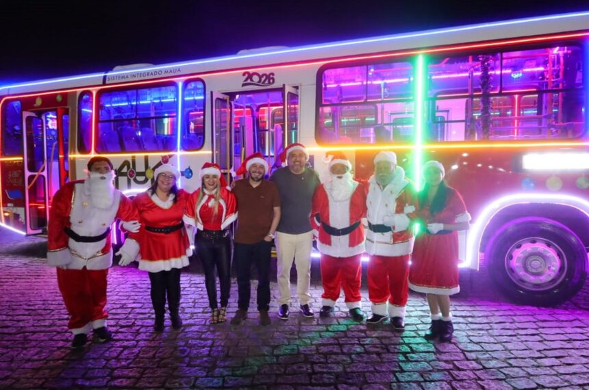 Projeto ônibus natalinos em Mauá - Evandro Oliveira/PMM