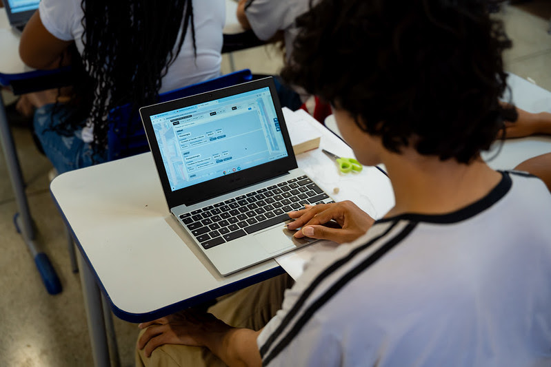 Provão Paulista - estudantes/ estágio 