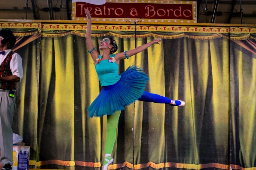 Caixola Recicla - Grupo Teatro a Bordo