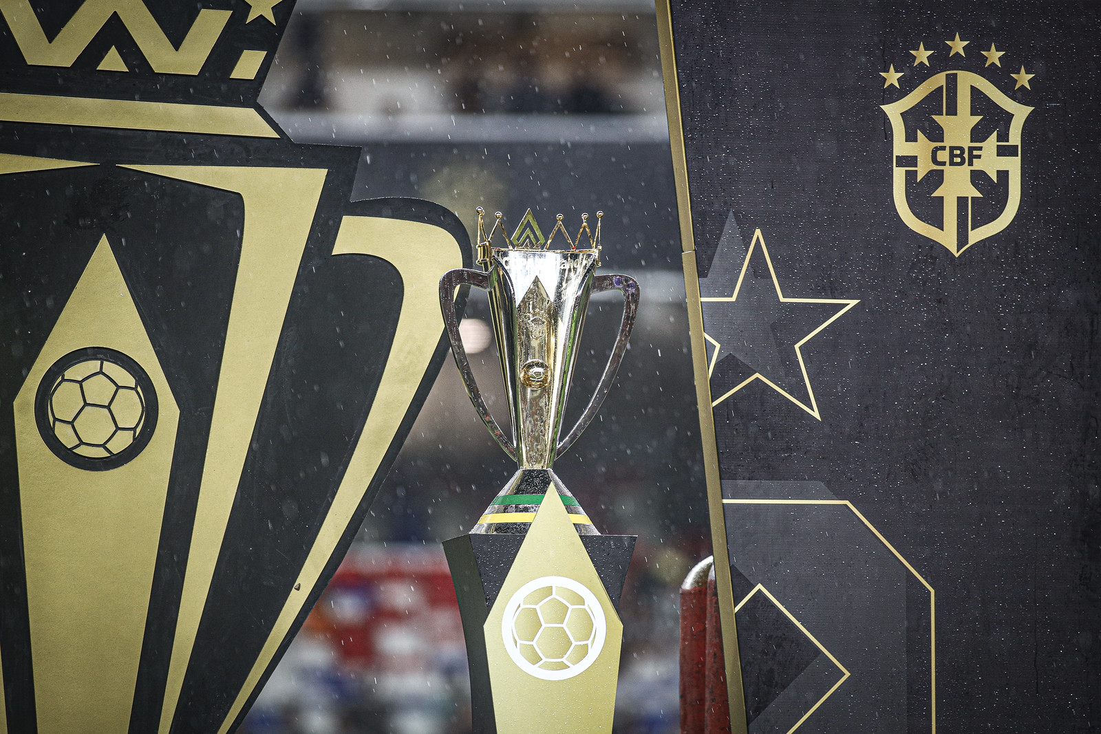 Supercopa 2026: Competição é alvo de fake news e golpe