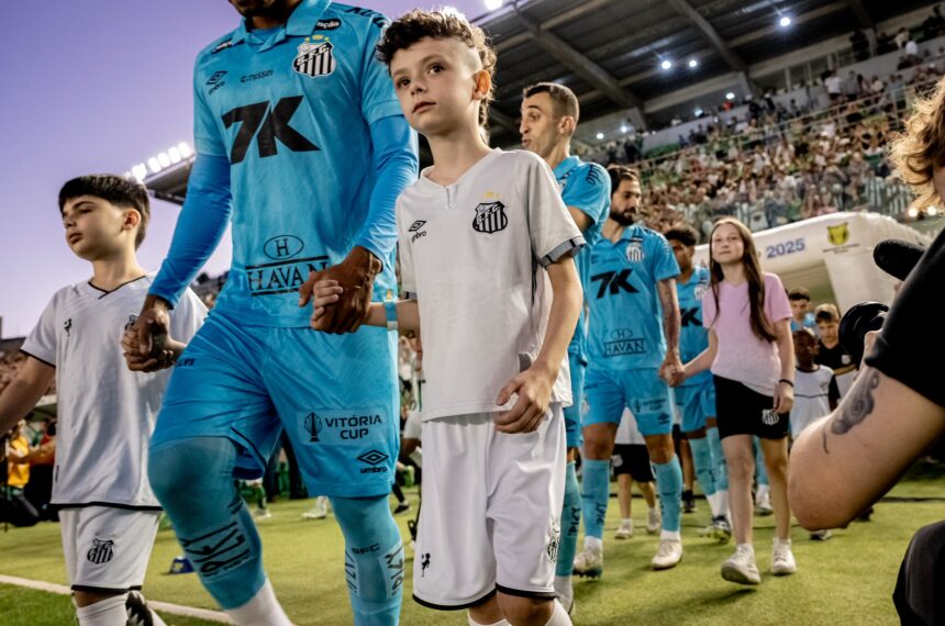 Santos inova e inicia pré-temporada ainda em 2025