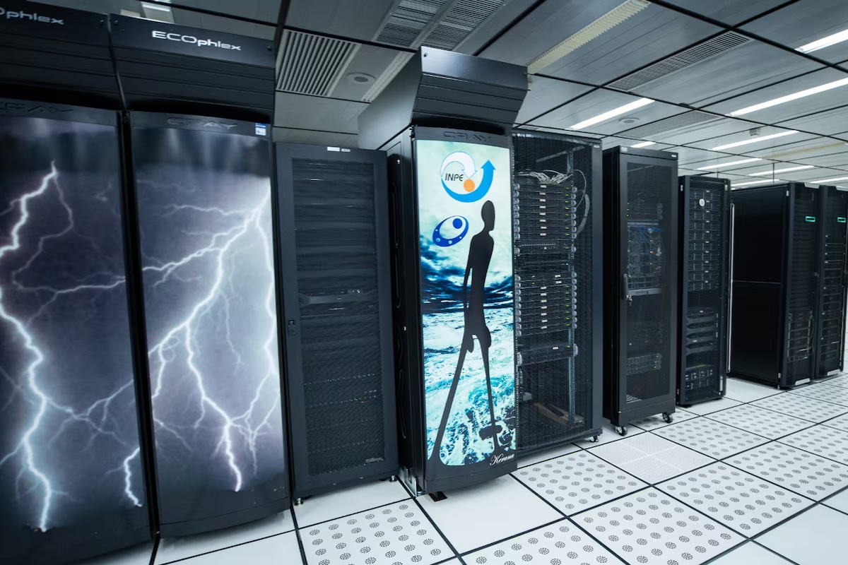 Novo supercomputador brasileiro trará precisão a alertas de chuva