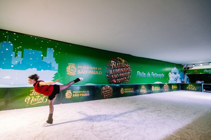 Pista de patinação no gelo