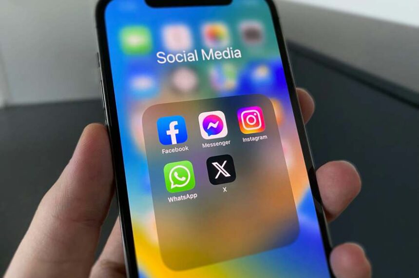 redes sociais - australia- menores