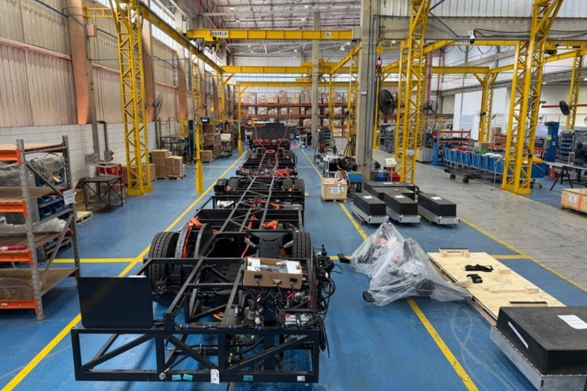 BYD acelera, crédito destrava e líderes se reforçam no transporte