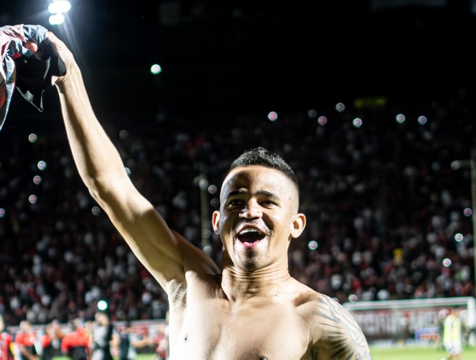 São Paulo fecha venda de Erick e divulga valores