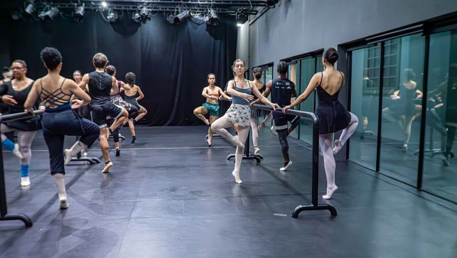 São Paulo Escola de Dança abre 555 vagas em cursos gratuitos