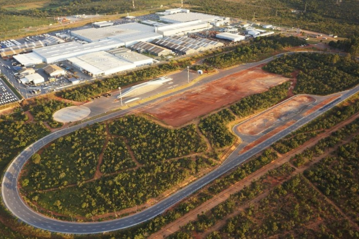 FPT Industrial completa 25 anos impulsionando motores no Brasil