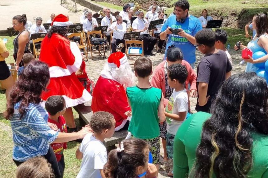 Papai Noel anima crianças em Paranapiacaba e Pq. Andreense