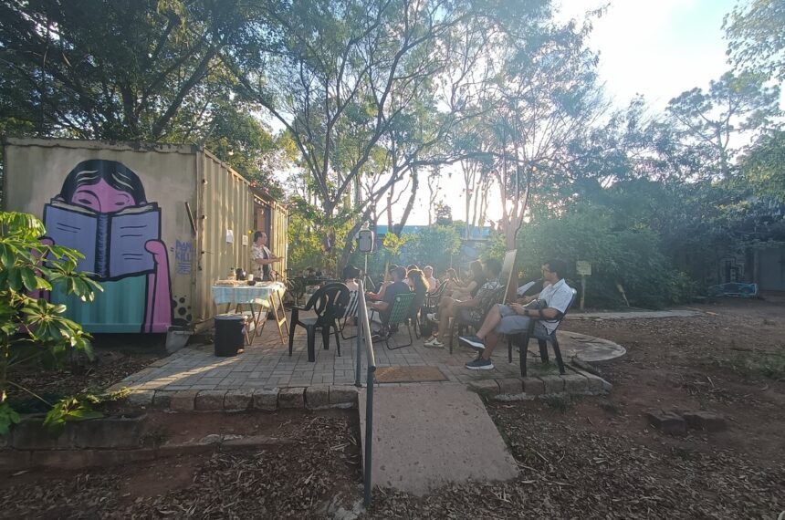 Biblioteca Comunitária Vento Leste