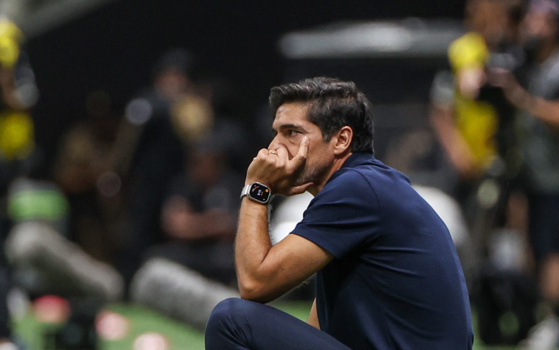 Abel Ferreira ganha desfalque para próximos jogos