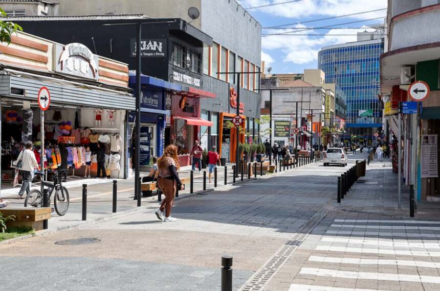 Contratações - emprego - trabalho 