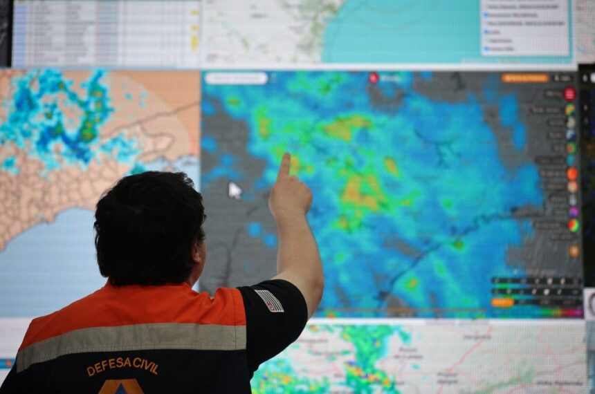 Defesa Civil do Estado de São Paulo alerta para chegada de uma frente fria