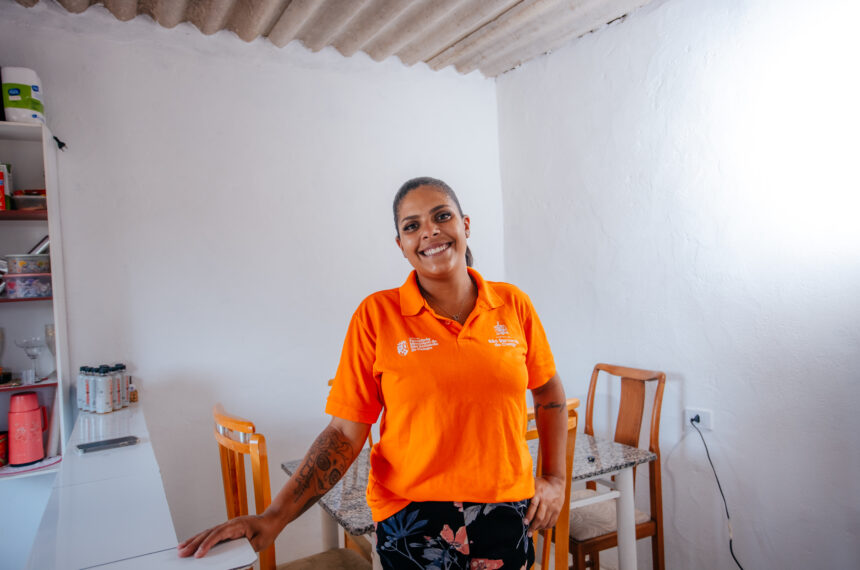 Aluna da Faculdade Municipal concilia limpeza urbana e curso superior