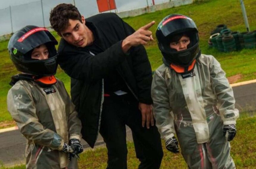 Joaquim e Miguel com Caio Cunha