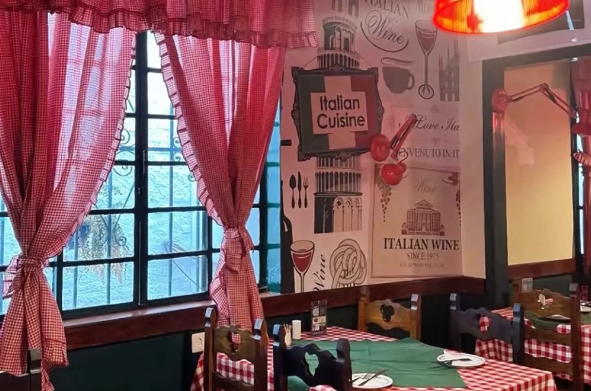 La Cantina