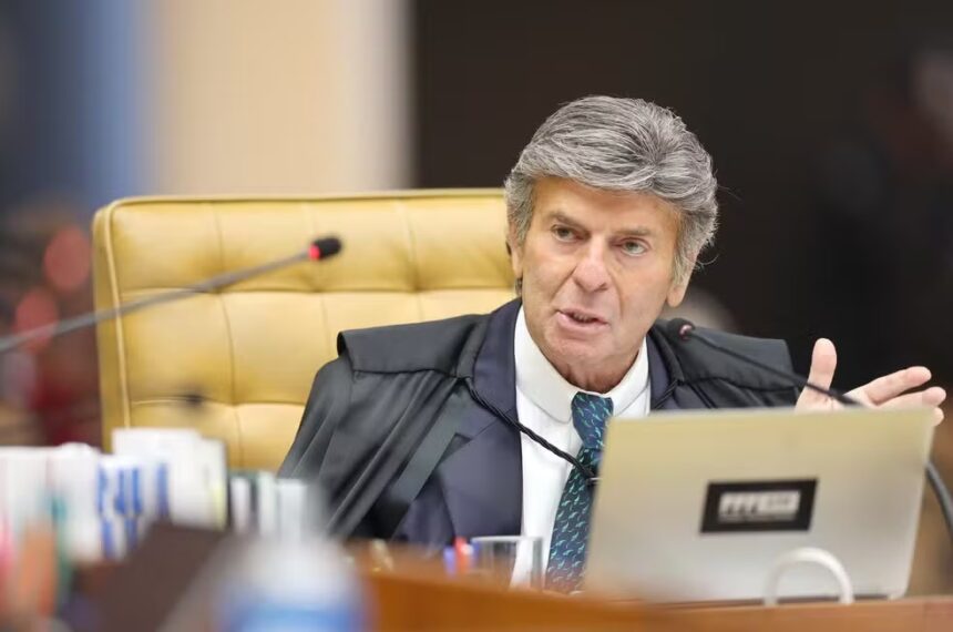 Ministro Luiz Fux durante julgamento no Supremo
