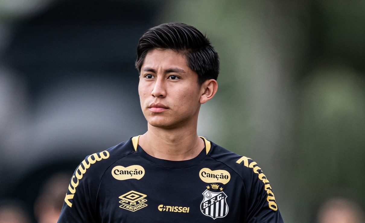 Santos torce pela Bolívia, sonhando com valorização de Miguelito