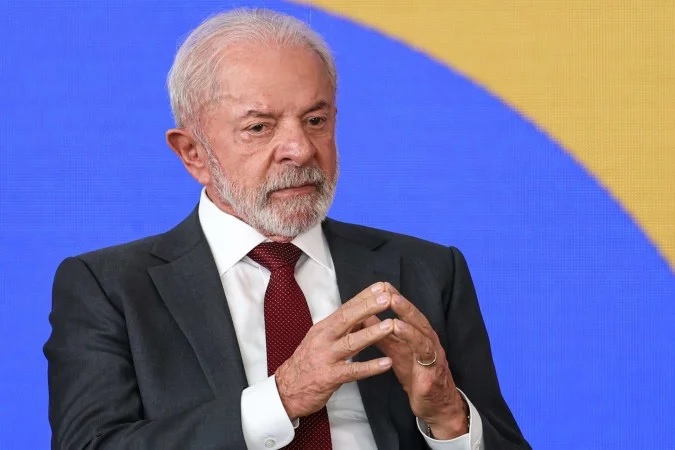 Governo Lula enviar ao Congresso projeto para o fim da escala 6×1
