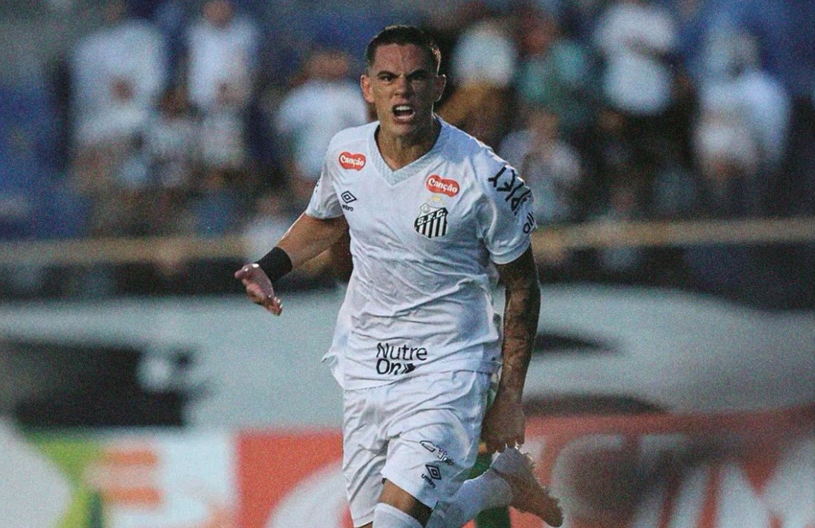 Santos vence com gol tardio de Chermont e avança na Copinha 2026