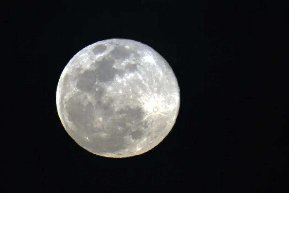 Primeira superlua de 2026 ilumina o céu neste sábado