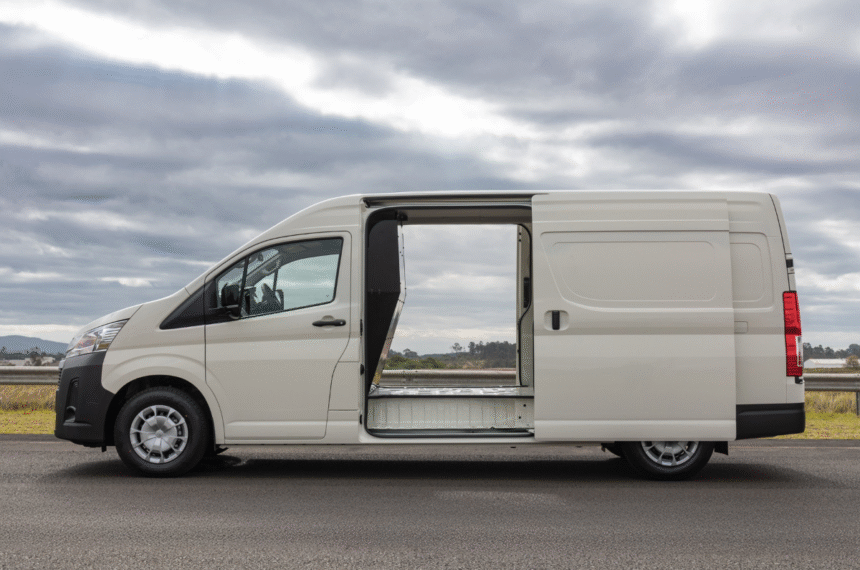 Toyota Hiace Furgão - Transporte