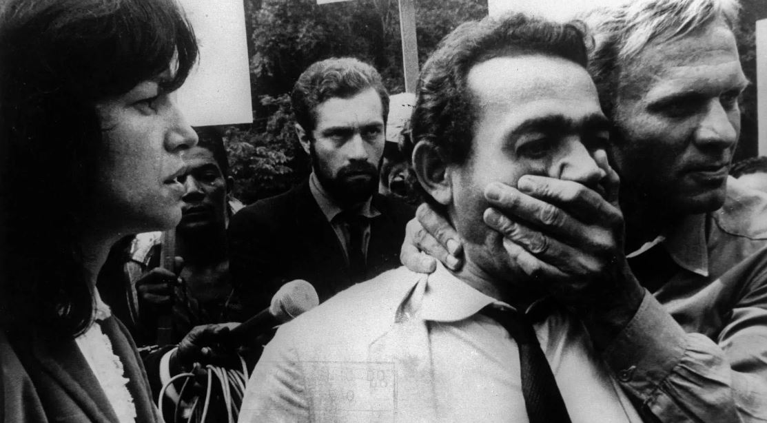 Santo André recebe minimostra com obras de Glauber Rocha