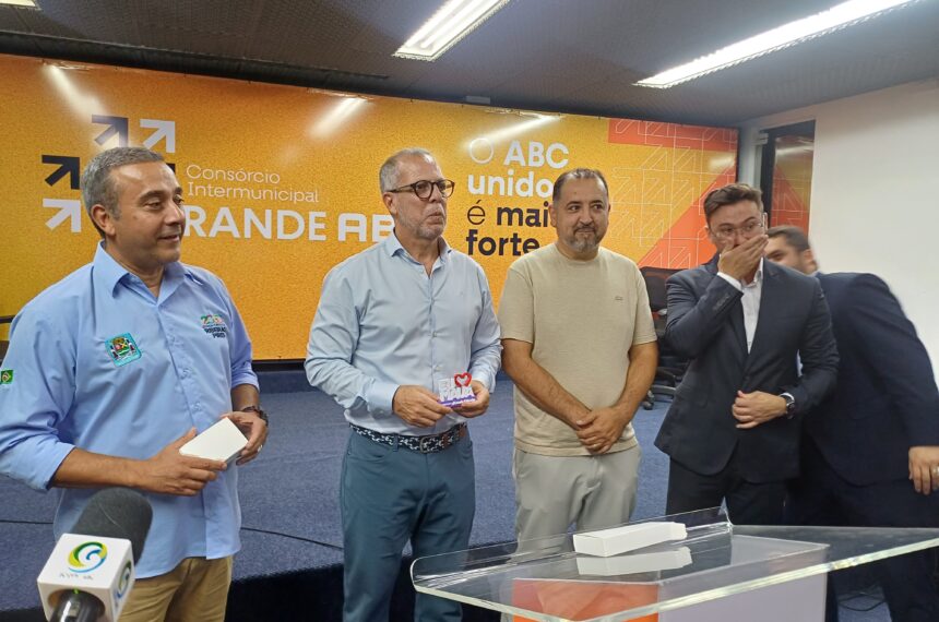 Embaixador Colômbia consórcio abc