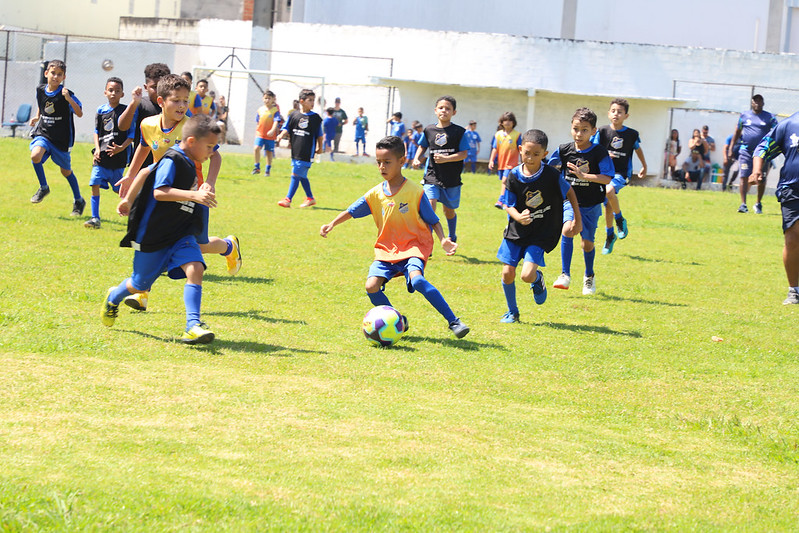Festival de Futebol no Piraporinha reúne famílias em Diadema